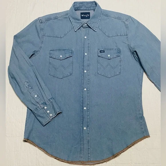 Wrangler Men's Stonewash Cowboy Cut Snap Front Long Sleeve Cotton Shirt Size L - Picture 2 of 15